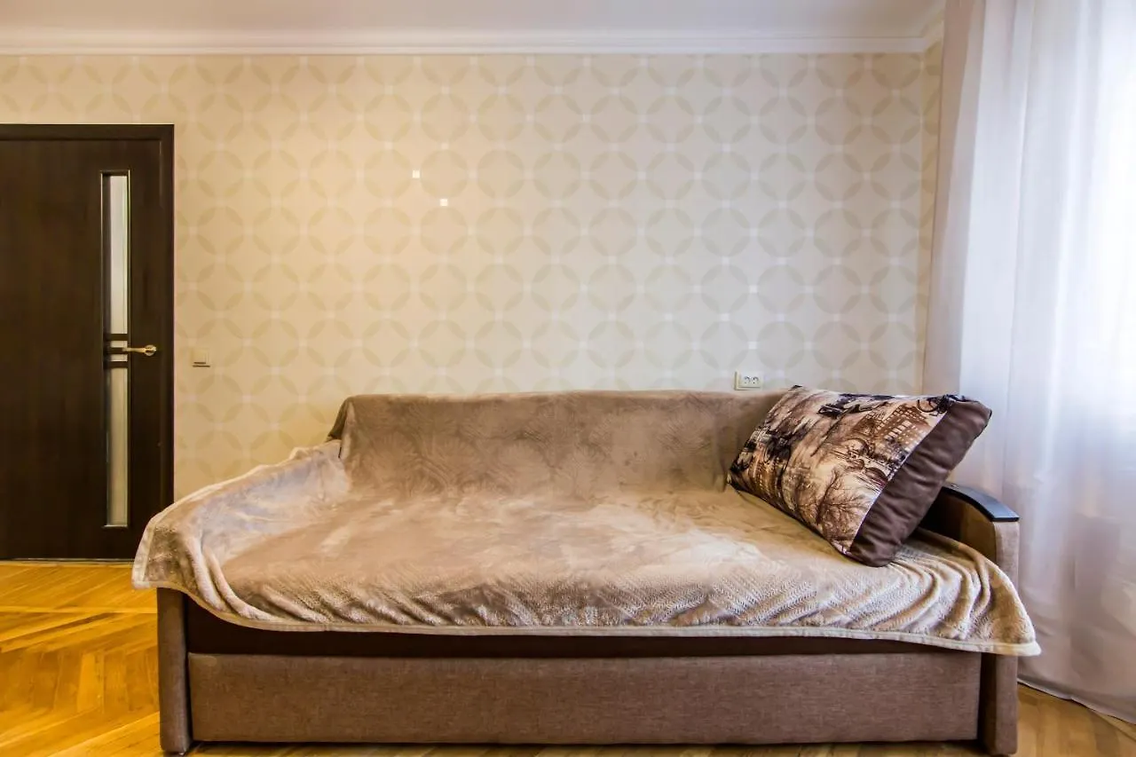 Apartment Near Zhitomirskaya Metro Station, Nikolay Krasnova Street Киев Украина